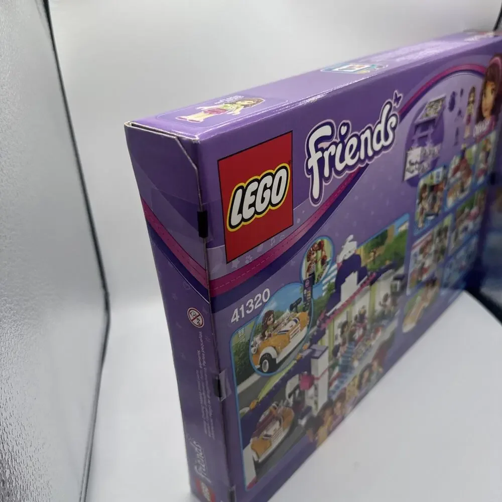 LEGO FRIENDS: Heartlake Frozen Yogurt Shop (41320) - Picture 8 of 9